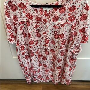 Floral Red and White Women's Top